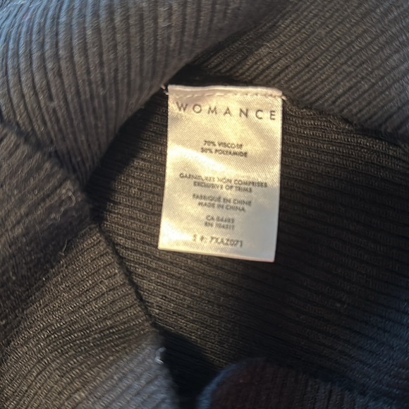 Womance top - Picture 4 of 4